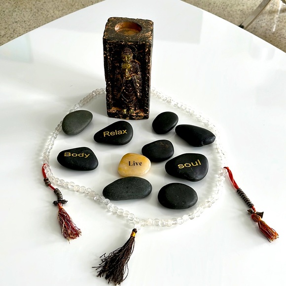 Relaxation Set- hot stones/massage, 4 sided decor, candleholder glass necklace - Picture 1 of 6